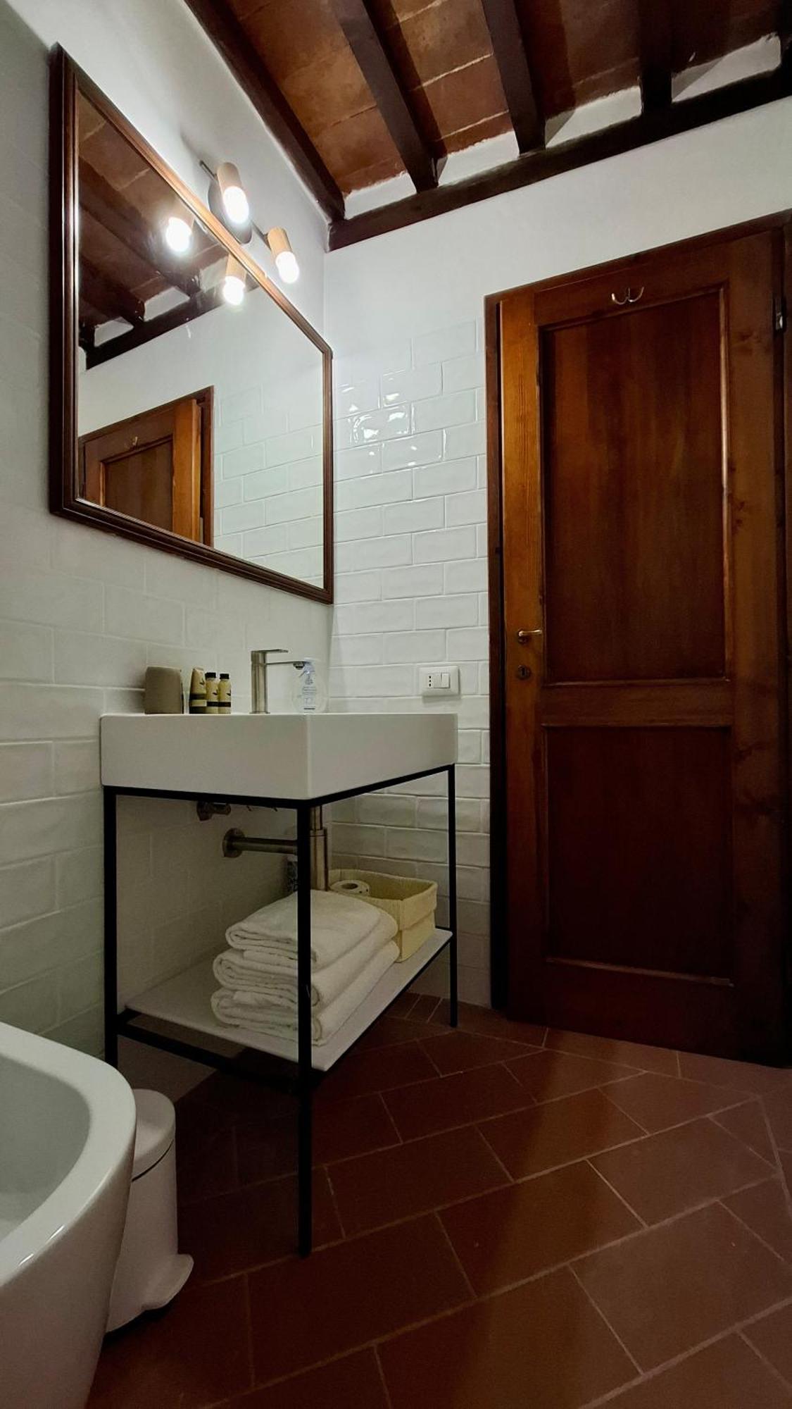 Aurora'S, Renaissance Suite, Historic Apartment, Pivot Location, Few Walks From All, Ac Bedroom Firenze Bagian luar foto